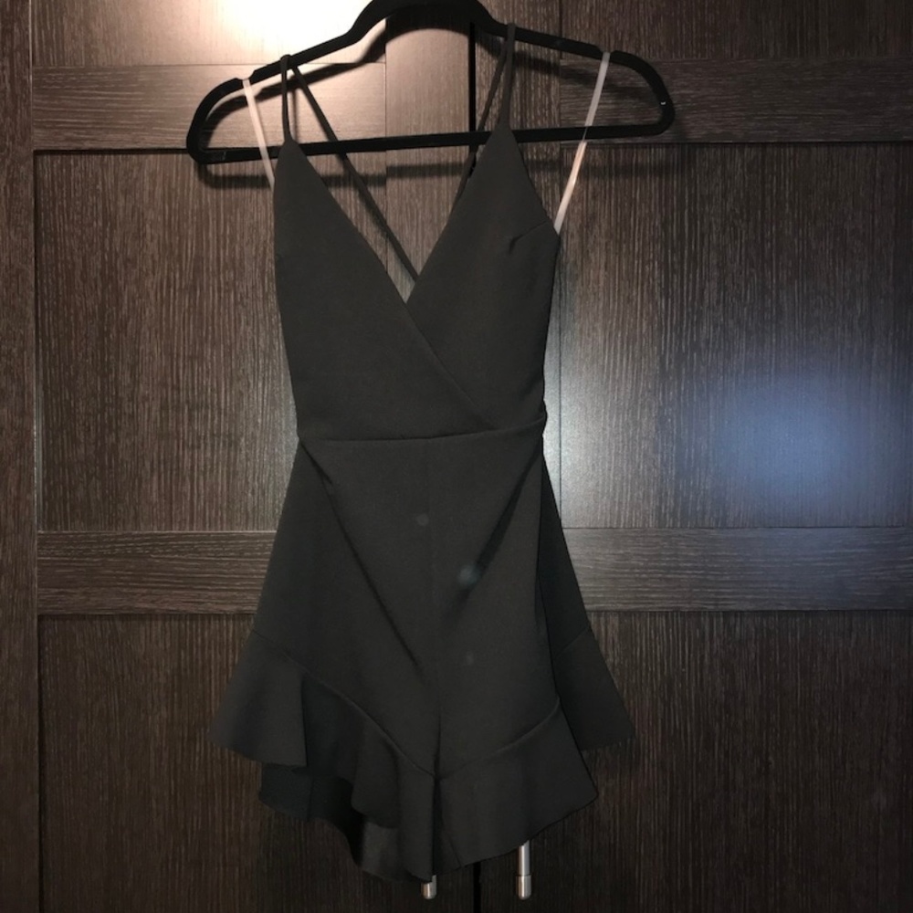 NWT Blue Blush Romper Size XS